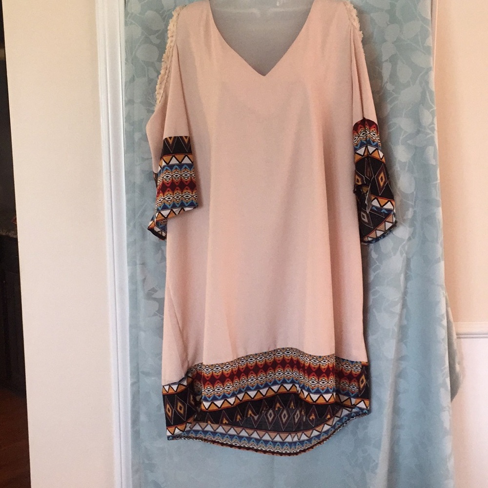 Boohoo Plus Betty Open Shoulder Shift Dress